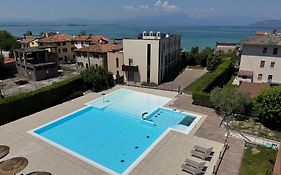 Nettuno Residence Hotel